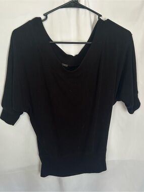 Y2K Poof batwing Women's Black Short-Sleeve Knit Top